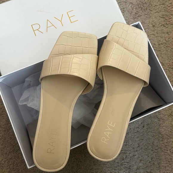 RAYE Shoes - RAYE Tan Croc-Embossed Slide Sandals